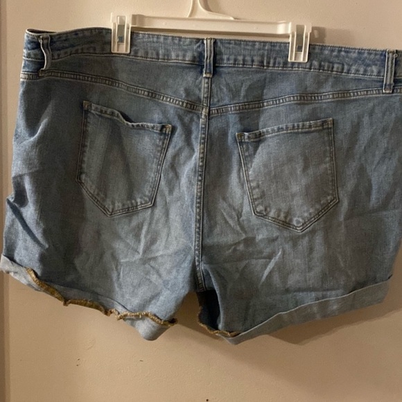 SOLD ‼️ - Picture 3 of 4